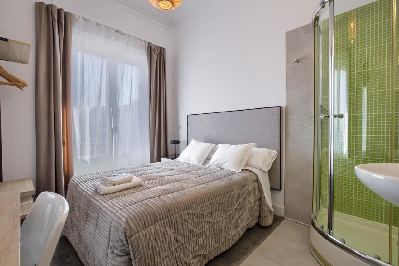 Hostal Besaya Мадрид Екстер'єр фото